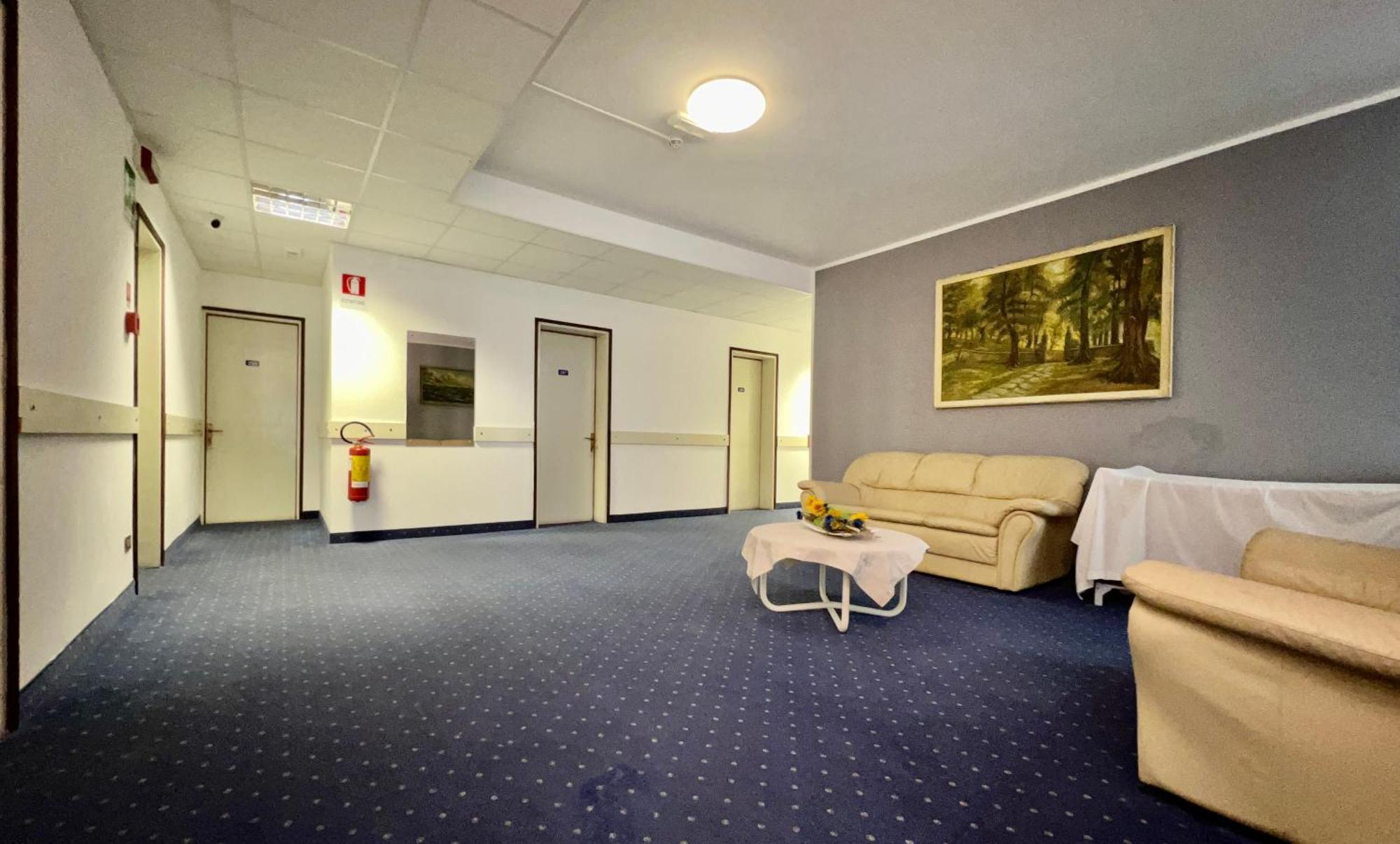 Hotel Myriam Lignano Sabbiadoro Exteriör bild